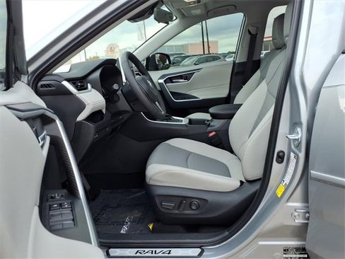 Certified 2025 Toyota RAV4 XLE Premium image 13