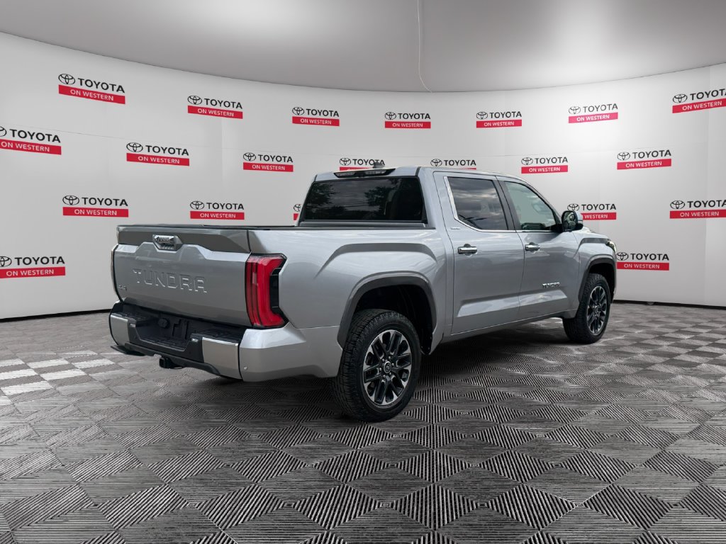 Used 2024 Toyota Tundra Limited AWD/4WD image 5