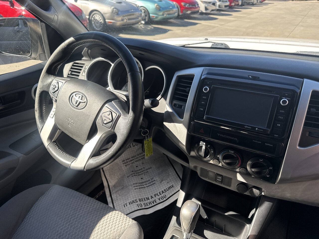 Used 2015 Toyota Tacoma 2WD Access Cab w/ SR5 Package image 17