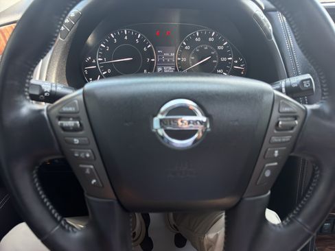 Used 2020 Nissan Armada SL w/ Premium Package RWD image 19