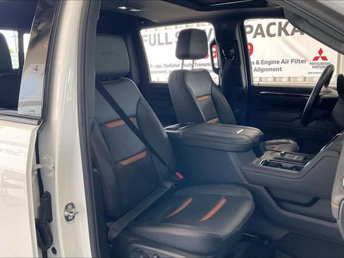 Used 2025 GMC Sierra 2500 AT4 w/ AT4 Premium Plus Package AWD/4WD image 21