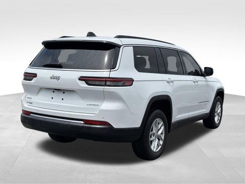 Used 2025 Jeep Grand Cherokee L Laredo w/ Luxury Tech Group I AWD/4WD image 24