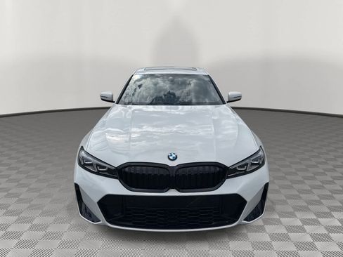 New 2026 BMW 330i Sedan w/ M Sport Package image 2