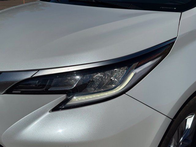 Used 2022 Toyota Sienna Limited AWD/4WD image 10
