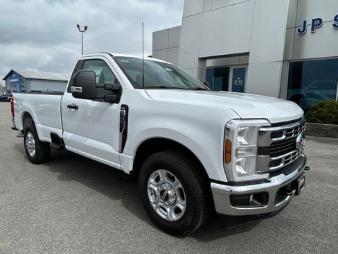 New 2026 Ford F350 XLT RWD image 9