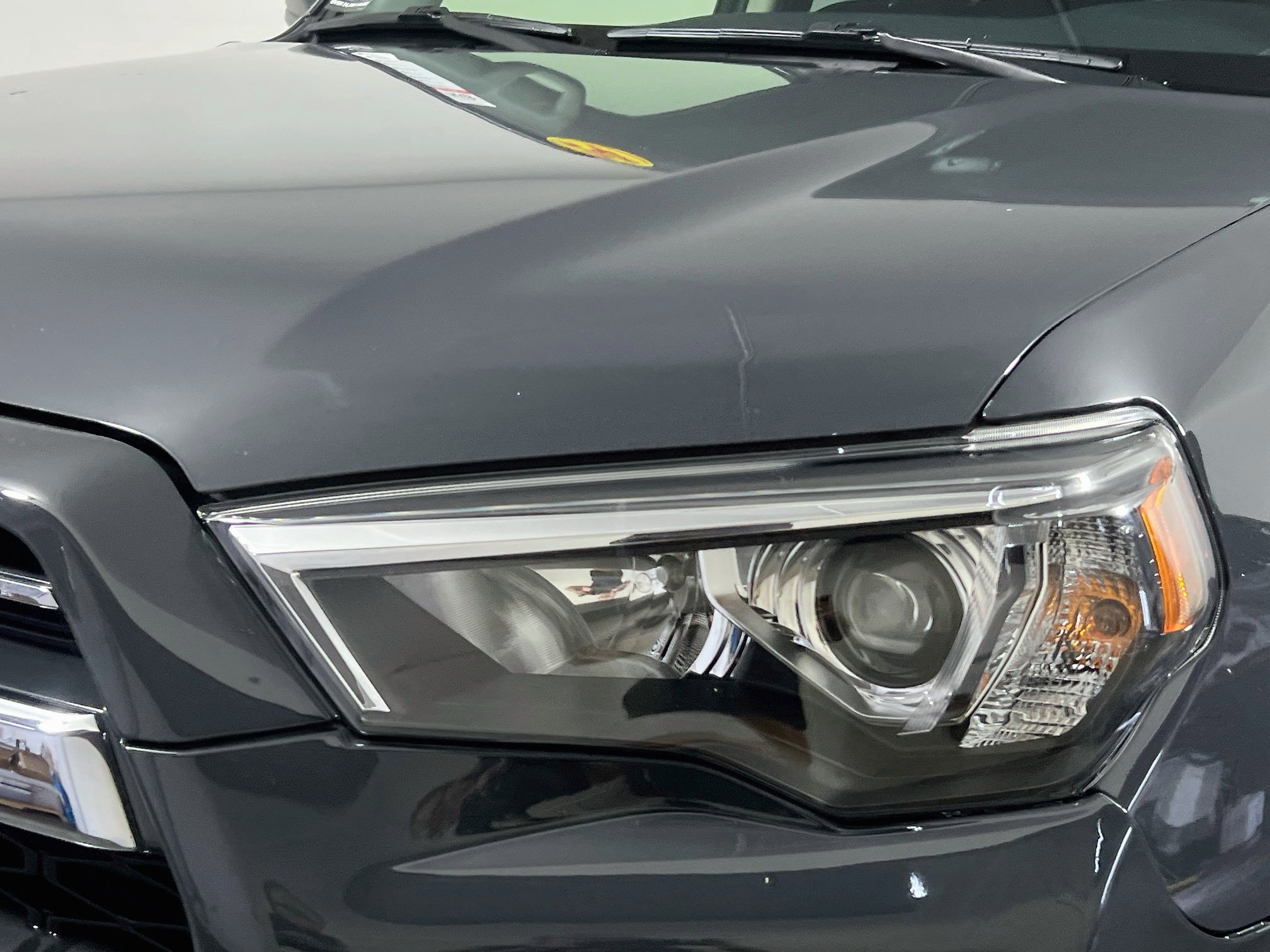 Used 2024 Toyota 4Runner Limited RWD image 11