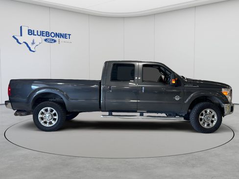 Used 2016 Ford F350 Lariat w/ Lariat Ultimate Package AWD/4WD image 3