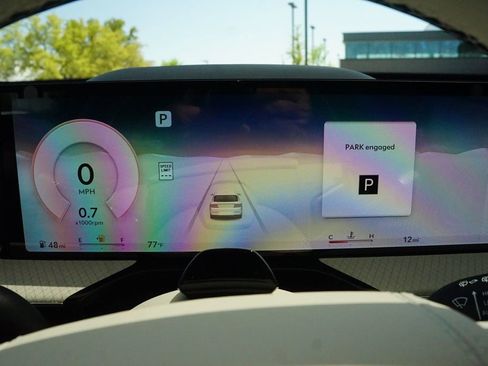 New 2025 Genesis GV80 3.5T Prestige image 8