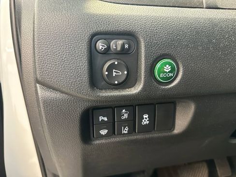 Used 2023 Honda Passport TrailSport image 19