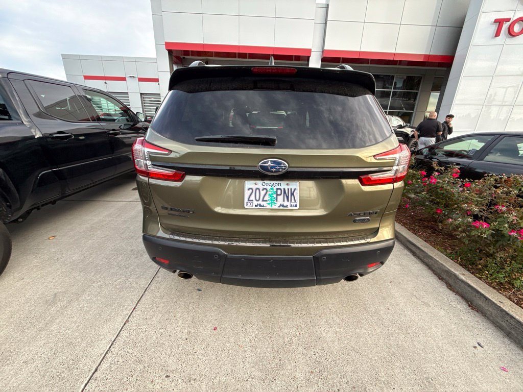 Used 2023 Subaru Ascent Onyx Edition AWD/4WD image 6