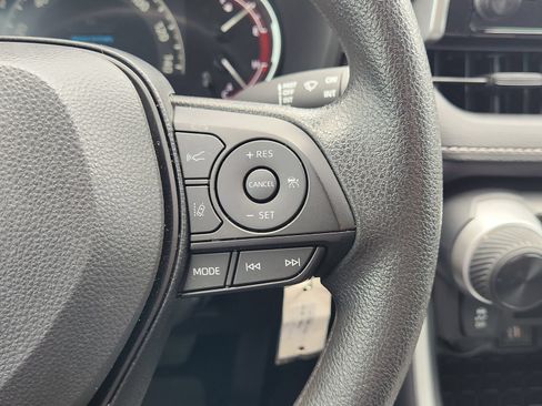 Used 2023 Toyota RAV4 XSE AWD/4WD image 33