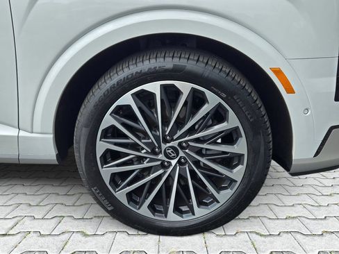 Certified 2026 Hyundai Palisade Calligraphy FWD image 3