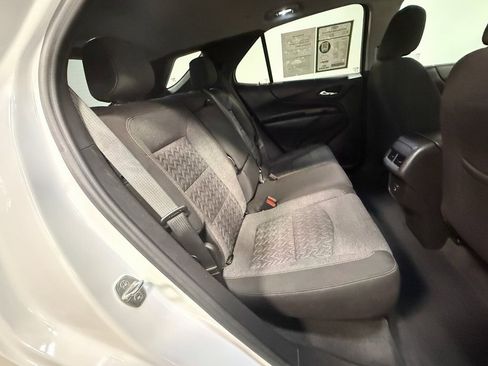 Used 2023 Chevrolet Equinox LT image 14