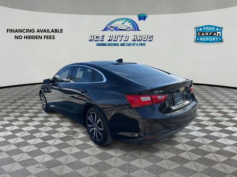 Used 2017 Chevrolet Malibu LT w/ Leather Package image 5