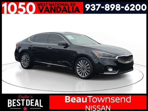 Used 2019 Kia Cadenza Premium FWD image 1