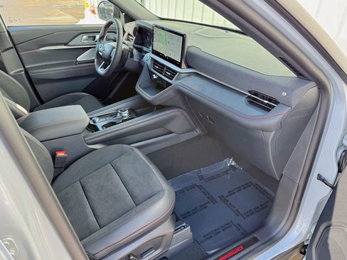 New 2026 Ford Explorer ST w/ Sun And Sound Package image 21