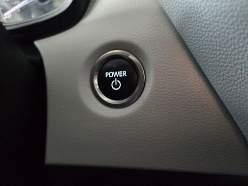 Used 2024 Toyota Corolla SE w/ SE Package image 19