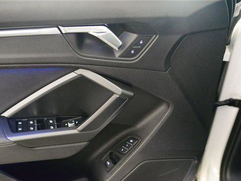 Used 2022 Audi Q3 2.0T Premium Plus w/ Premium Plus Package image 9