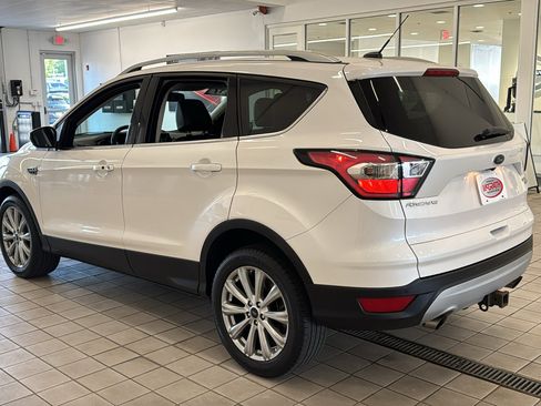 Used 2017 Ford Escape Titanium AWD/4WD image 7
