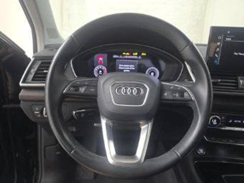 Used 2023 Audi Q5 2.0T Premium Plus w/ Premium Plus Package AWD/4WD image 19