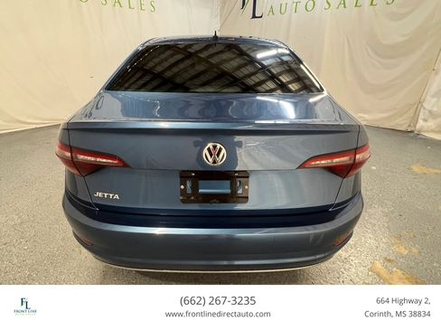 Used 2019 Volkswagen Jetta SE FWD image 6