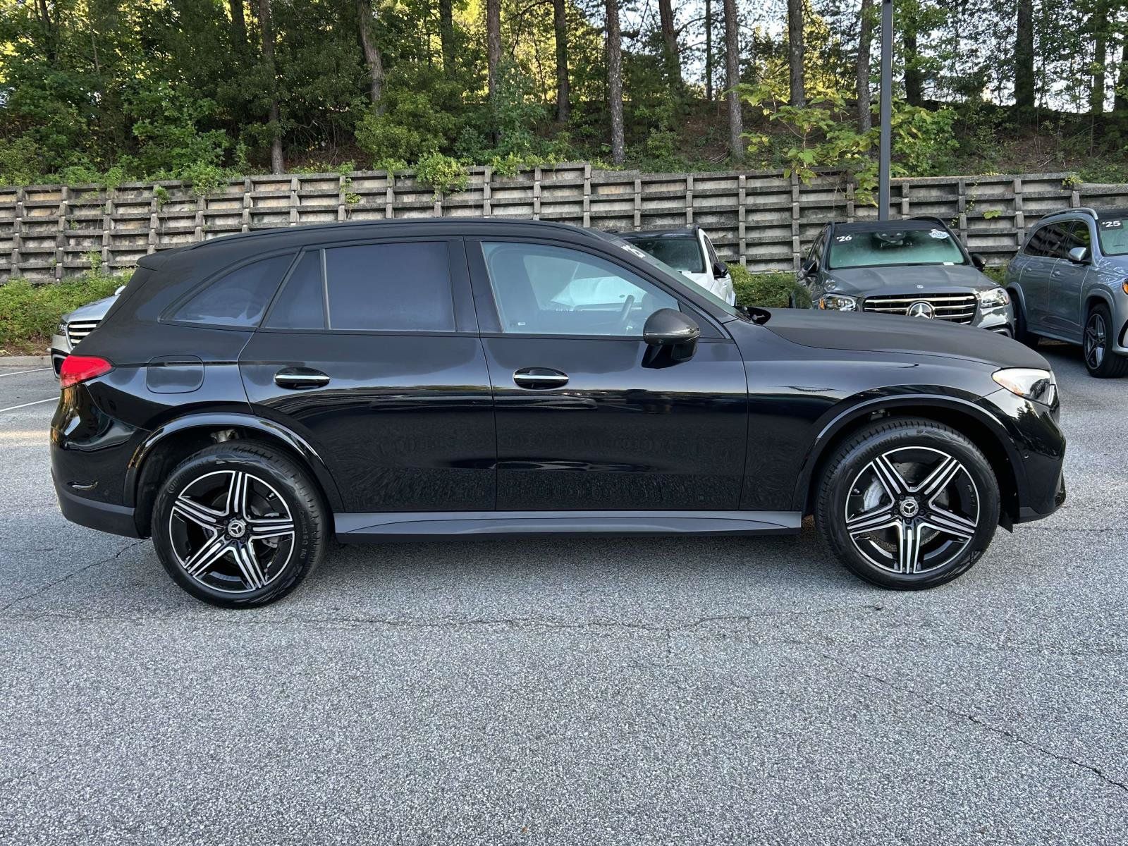 Certified 2025 Mercedes-Benz GLC 300 image 5