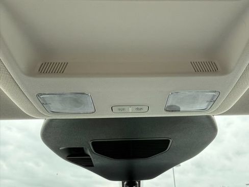 Used 2024 Ford Escape SE FWD image 30