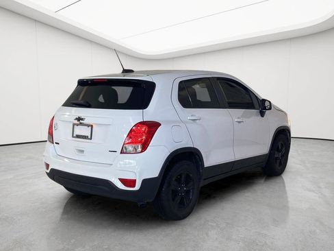 Used 2019 Chevrolet Trax LS w/ Tint and Cruise Package FWD image 7