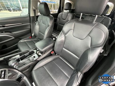 Used 2023 Kia Telluride LX image 17