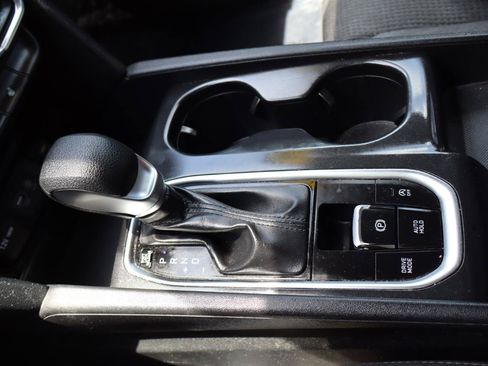 Used 2019 Hyundai Santa Fe SEL FWD image 23
