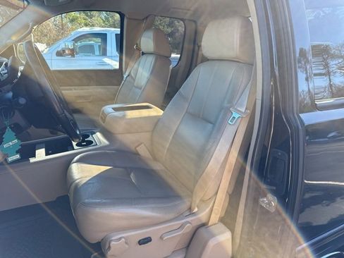 Used 2009 Chevrolet Silverado 1500 LT w/ All Star Package image 9