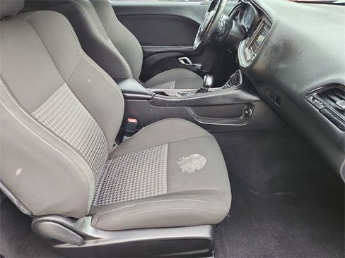 Used 2022 Dodge Challenger GT image 25