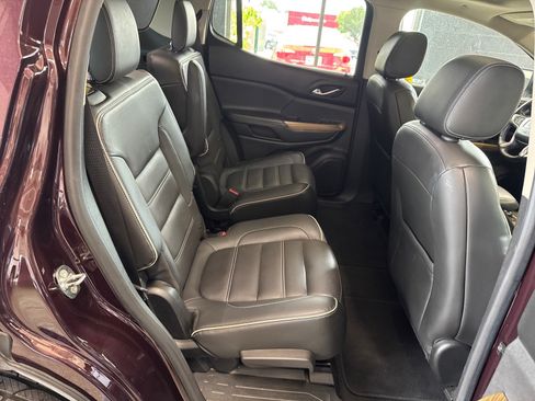 Certified 2017 GMC Acadia Denali w/ Technology Package AWD/4WD image 15