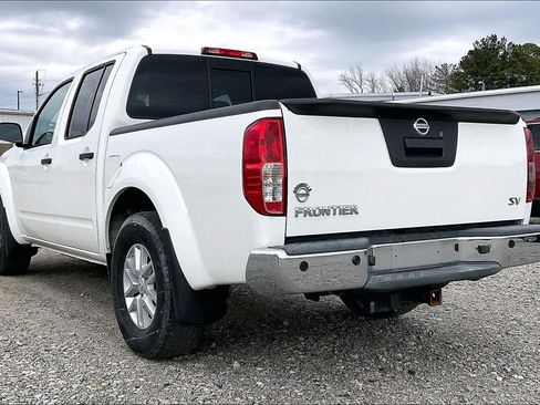 Certified 2019 Nissan Frontier SV w/ Value Truck Package image 4