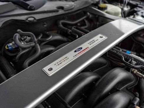 Used 2016 Ford Mustang Shelby GT350R RWD image 25
