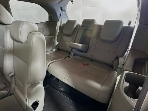 Used 2012 Honda Odyssey Touring image 29
