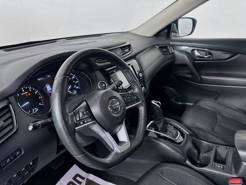 Used 2020 Nissan Rogue SL w/ Premium Package AWD/4WD image 9