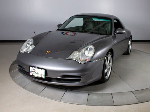 Used 2002 Porsche 911 Cabriolet image 2