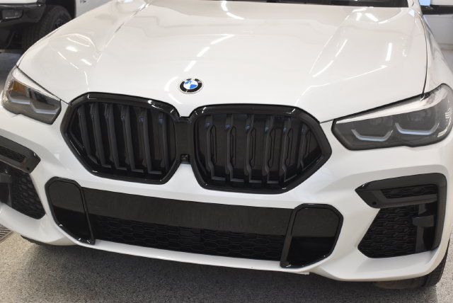 Used 2023 BMW X6 xDrive40i w/ M Sport Package AWD/4WD image 14