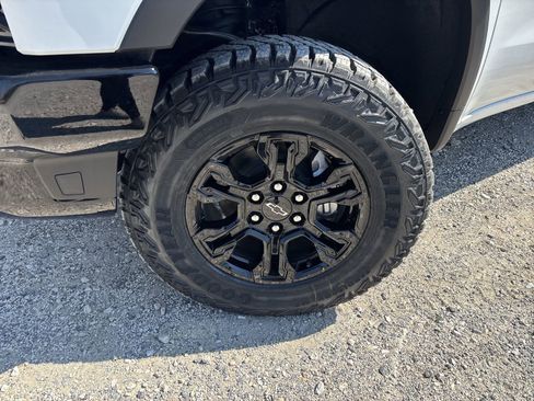 New 2026 Chevrolet Silverado 1500 ZR2 AWD/4WD image 13