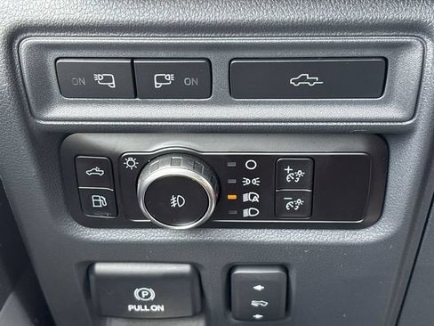 Used 2023 Ford F150 Platinum w/ Equipment Group 701A High AWD/4WD image 31