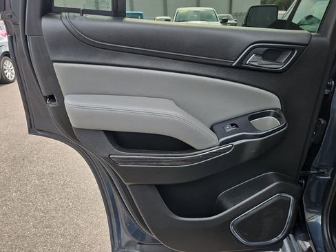 Used 2019 Chevrolet Tahoe LT image 14