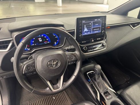 Used 2022 Toyota Corolla XSE FWD image 8