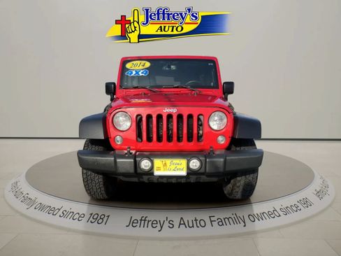 Used 2014 Jeep Wrangler Unlimited Sport w/ Quick Order Package 24S AWD/4WD image 9
