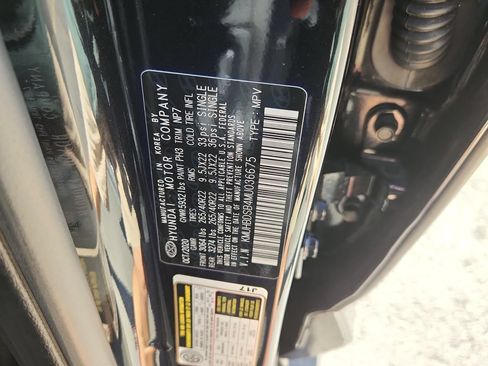 Used 2021 Genesis GV80 2.5T w/ Prestige Package 04 AWD/4WD image 18
