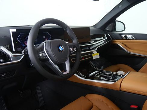 Used 2026 BMW X5 xDrive40i w/ Climate Comfort Package AWD/4WD image 12