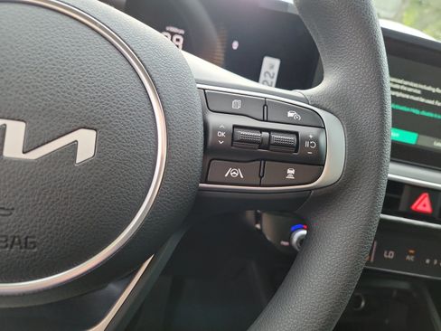 New 2026 Kia K5 LXS FWD image 26
