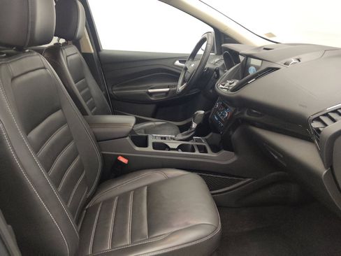 Used 2017 Ford Escape Titanium FWD image 21