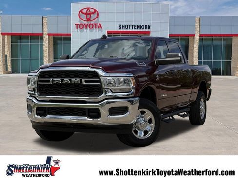 Used 2020 RAM 2500 Tradesman w/ Chrome Appearance Group AWD/4WD image 1