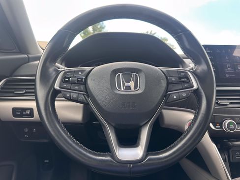 Used 2021 Honda Accord EX-L image 19